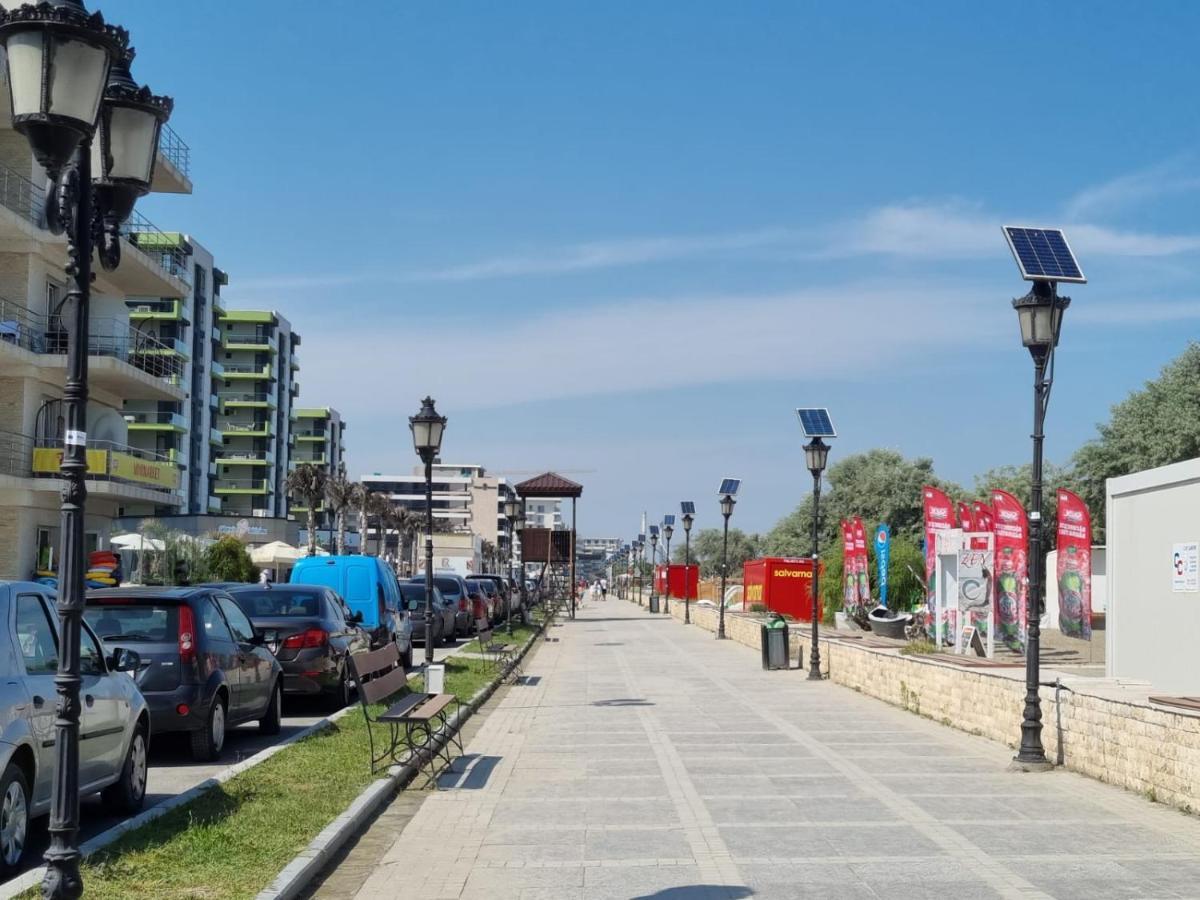 Delux Studio Mamaia Nord Navodari Exterior photo